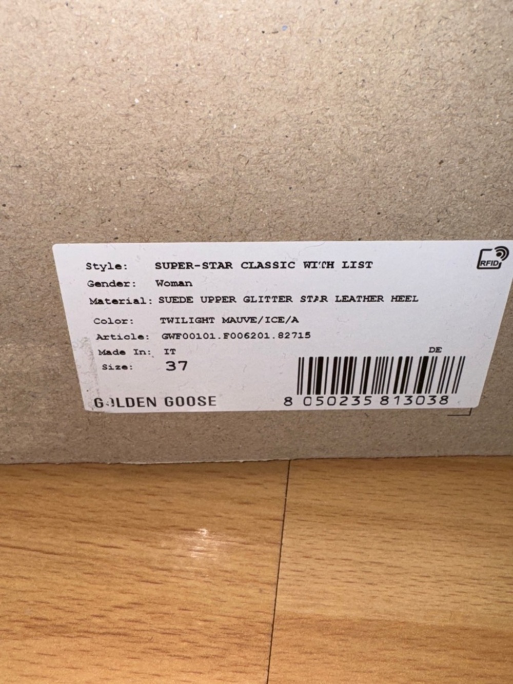 Golden Goose - Picture 8 of 9